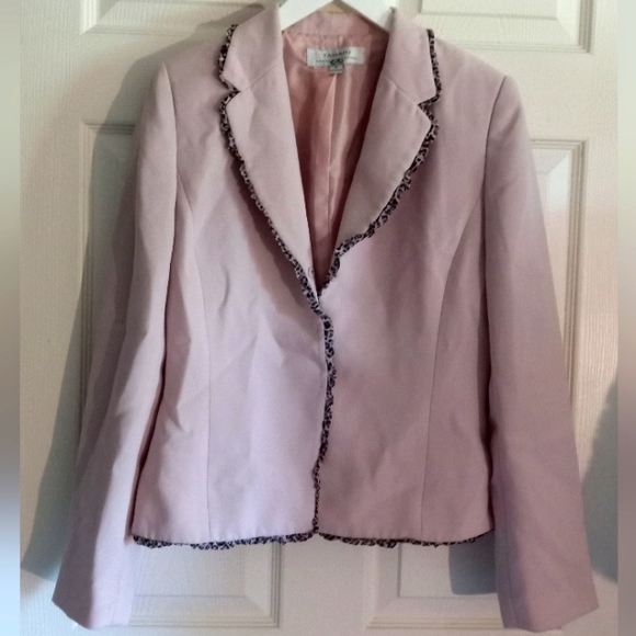 Tahari Dusky Rose Ruffled Leopard Print Trim Suit Coat by Arthur Levine- Sz: 8 - Picture 1 of 4